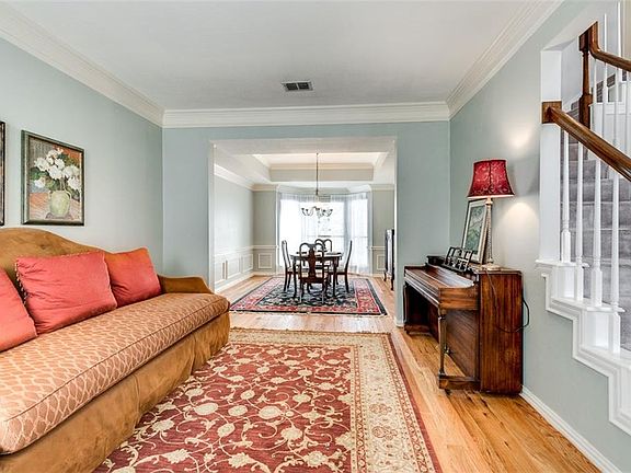 4th image of 1089 W Winding Creek Dr