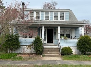 59 Eddy St, Springfield, MA 01104