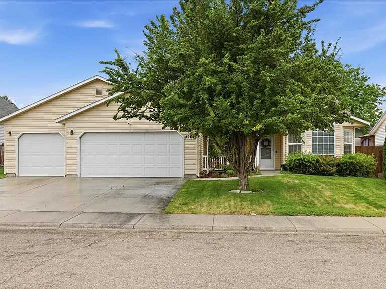4266 S Fruithill Pl — Photo 32
