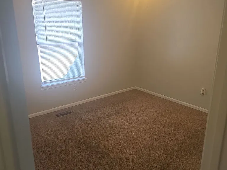 3618B Medical Dr — Photo 13