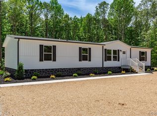 235 Ivy Ln, Louisa, VA 23093