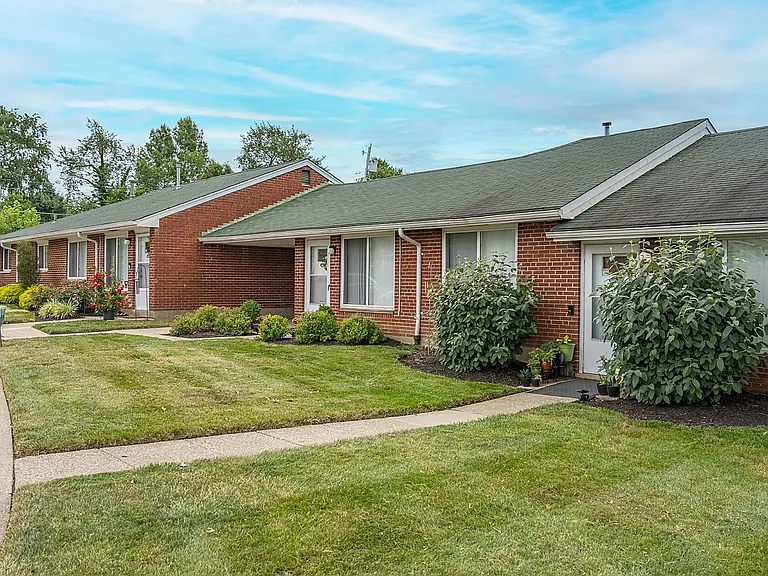 The Estates At Fernview — Photo 23