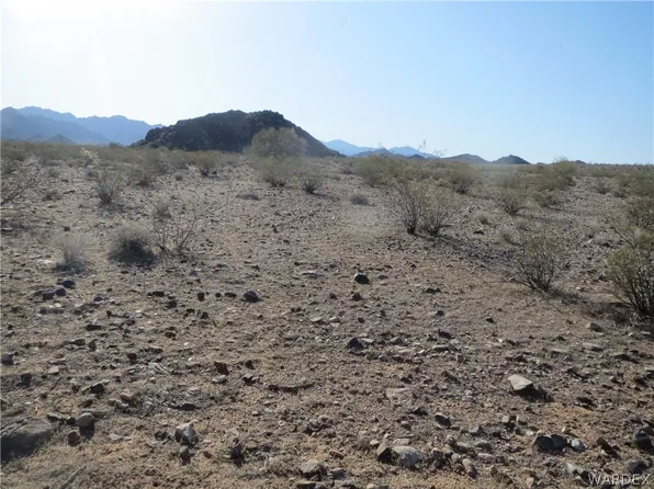 15 & 16 Lorton Rd, Yucca, AZ 86438