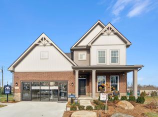 8317 Grove St, Washington, MI 48094