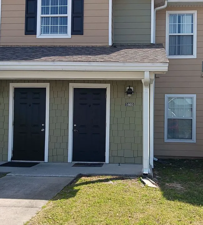 1605 Cape Cod Dr