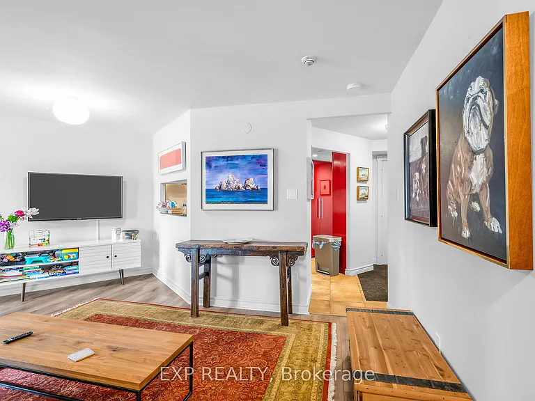 77 Maitland Pl #1127 — Photo 14
