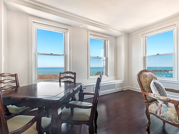 4th image of 3500 N Lake Shore Dr APT 14C