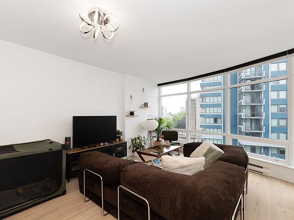 4th image of 1200 Alberni St #1203
