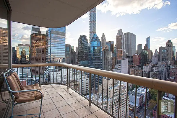 Sold by Halstead Real Estate | media 7