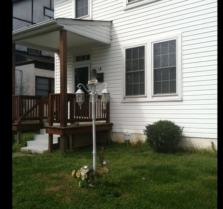 1st image of 26 E 32nd St