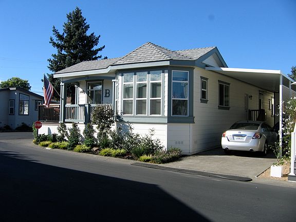 4th image of 6468 Washington St Spc 102