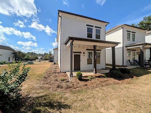3rd image of 511 Olive Branch Way