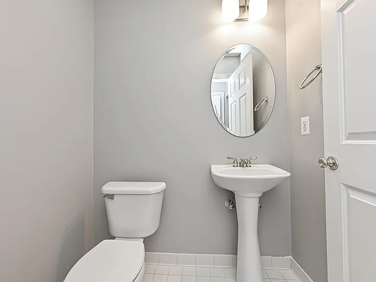 43045 Golf View Dr — Photo 11