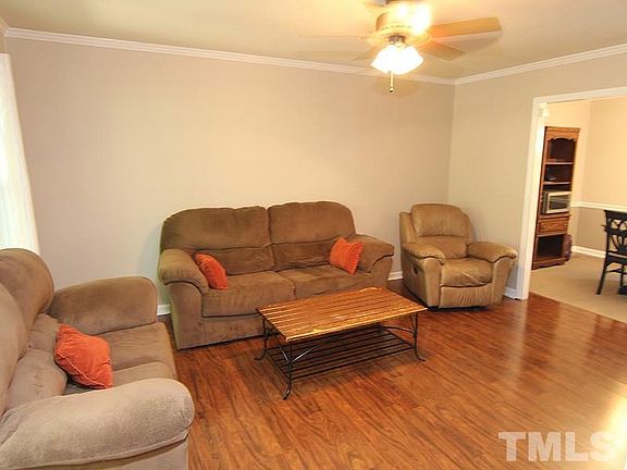 4th image of 3209 Stanford Dr