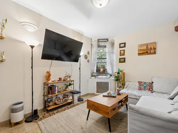 21-06 35th Street image 1 of 10