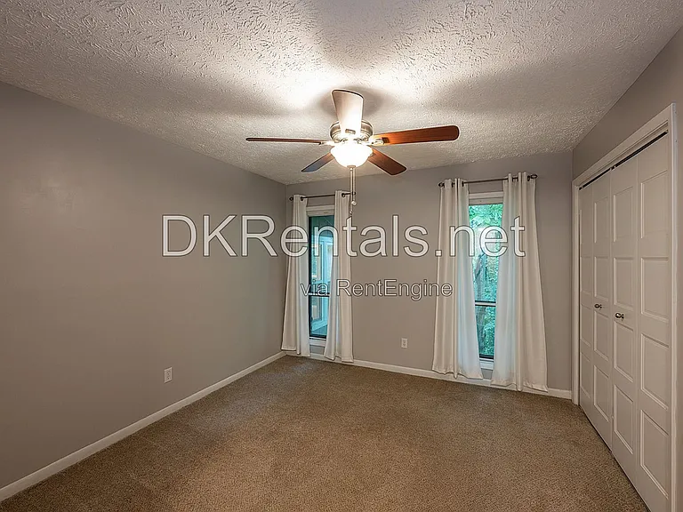 5143 Roswell Rd NE #9 — Photo 10