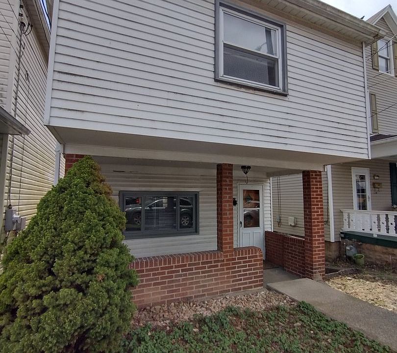 1st image of 565 6th St #565