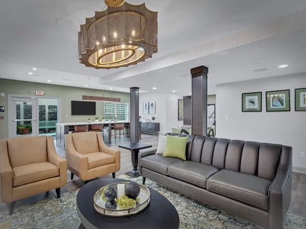 The Glen at Lafayette Hill Apartments