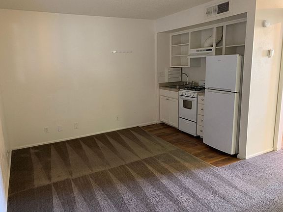 5th image of 5770 E 10th St #10TH5770-24