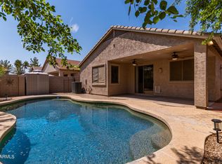 825 S Nielson Ct, Gilbert, AZ 85296