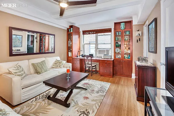 Sold by MEIER | media 10