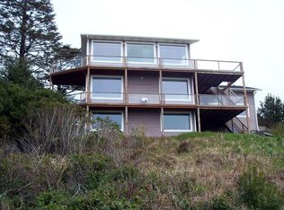 9058 NW Egret St, Seal Rock, OR