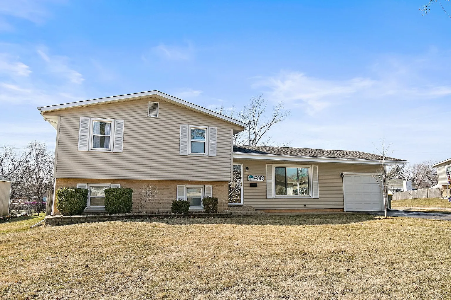 402 Arrowhead Trl photo 1