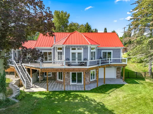 1252 Cherokee Dr, Union City, MI 49094