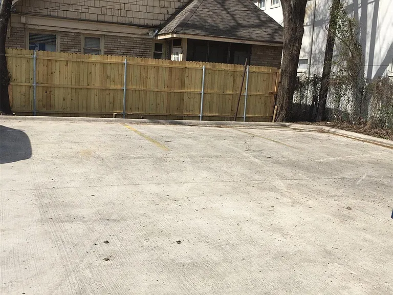 5107 Columbia Ave #C — Photo 7