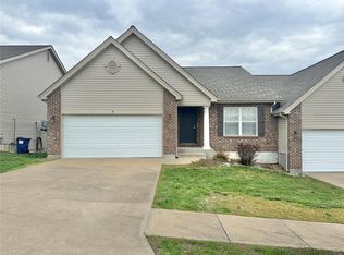 9 Parkville Ln, Festus, MO 63028