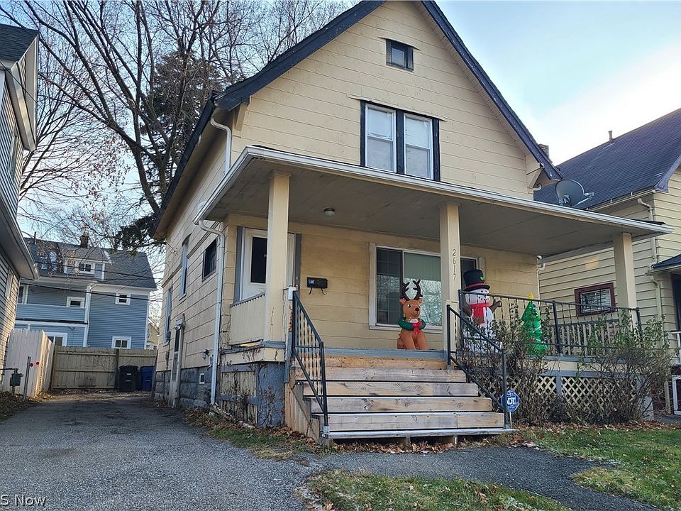 2nd image of 2617 E 121st St