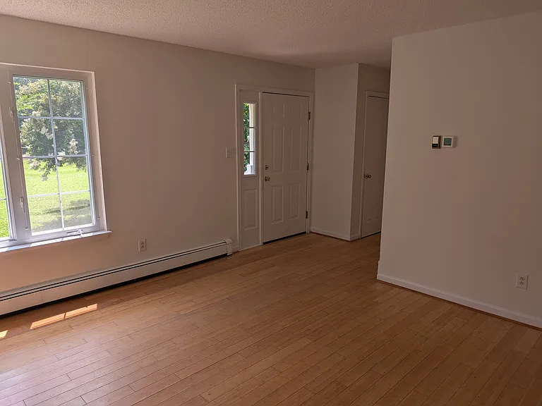 7430 Bayside Rd — Photo 13