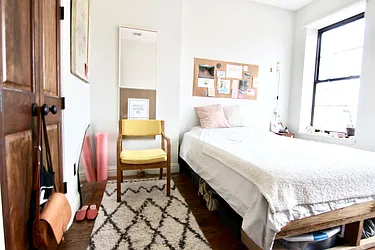 Rented by Lucky Apt Inc