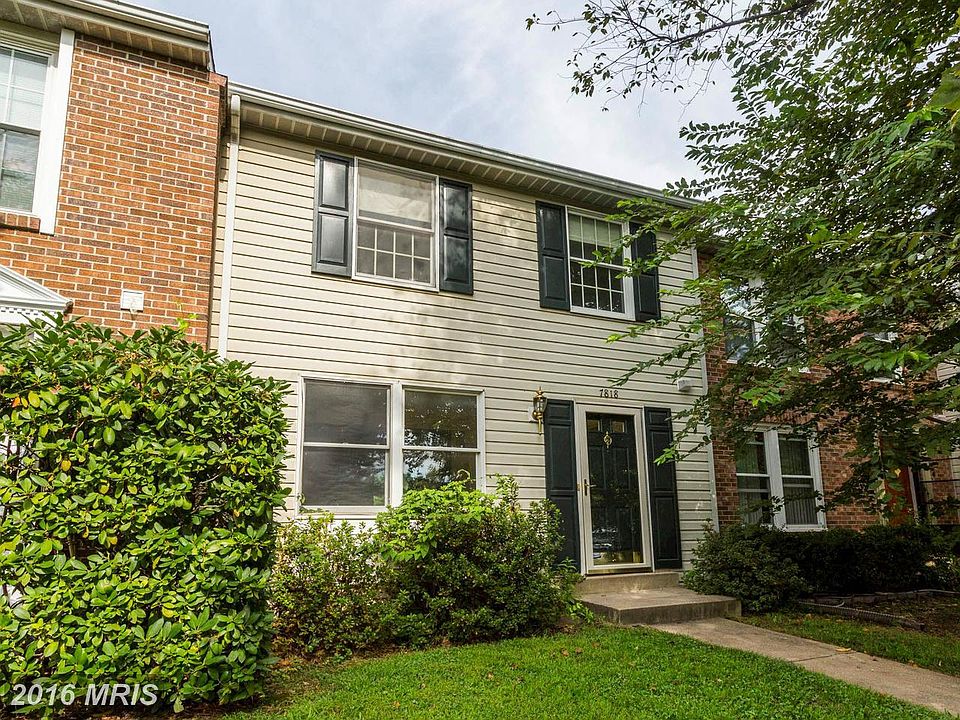 2nd image of 7818 Fairborn Ct