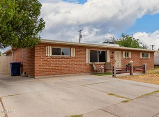 1340 W King Pl, Tucson, AZ 85705