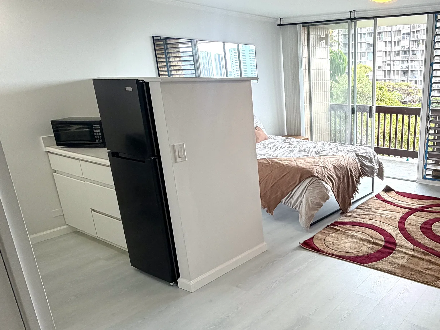 Studio, 390 sqft, $1,800 — Photo 3
