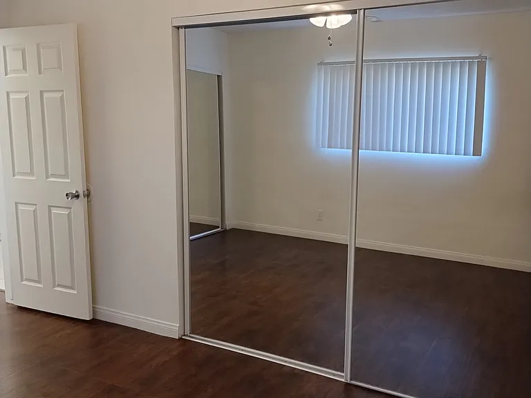 4604 Cahuenga Blvd #6 — Photo 9