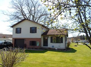 73 Timber Oaks Dr, Craigsville, WV 26205