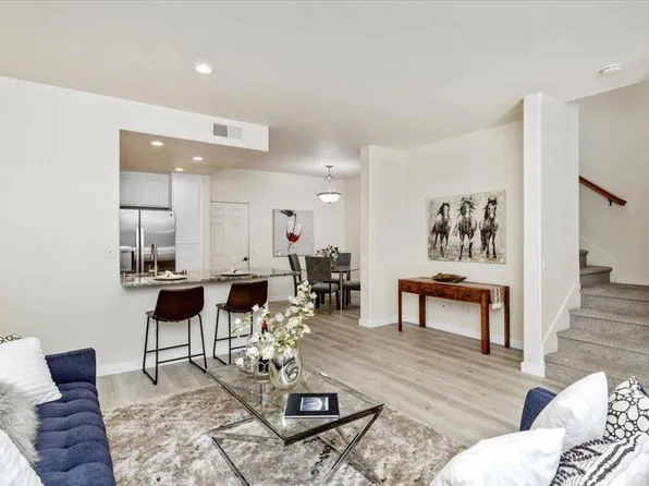 1524 Circle Ranch Way Unit 61, Oceanside, CA 92057