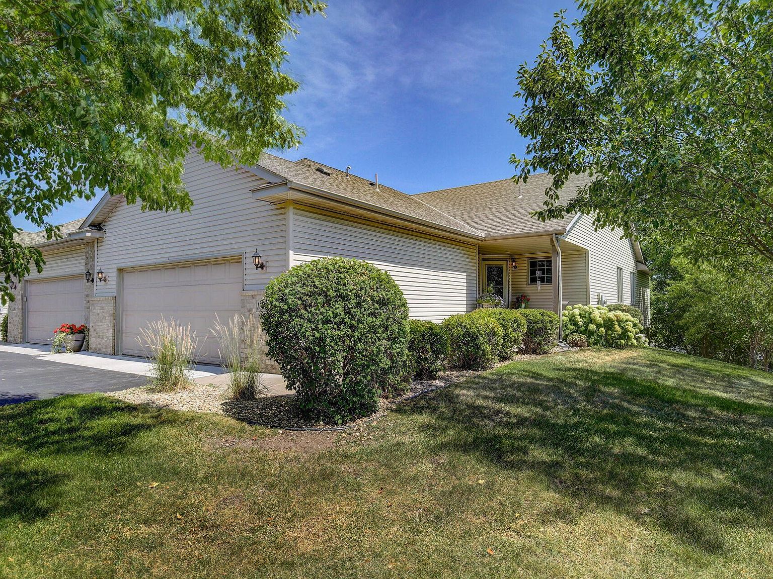 15301 Tungsten St NW, Ramsey, MN 55303 Zillow