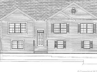 67 Lockwood St, Meriden, CT 06451