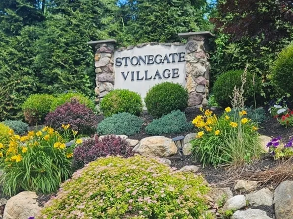 1907B Stonegate Ln #1907, Stanhope Boro, NJ 07874