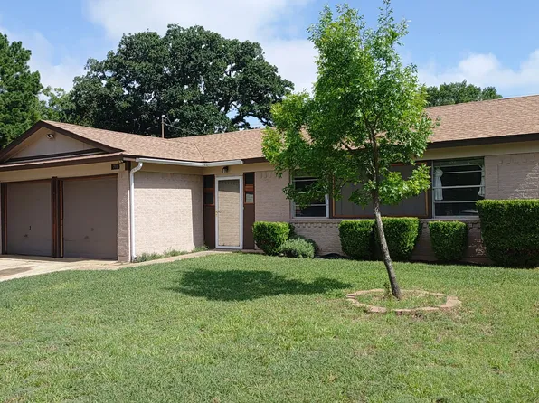 701 Idlewilde Dr, Lewisville, TX 75067