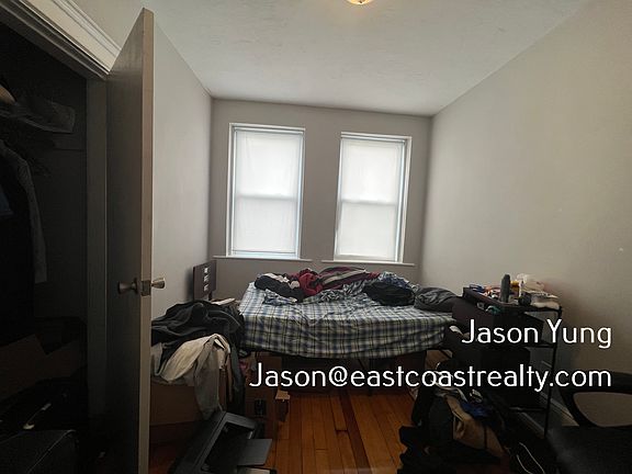 4th image of 83 Empire St #8