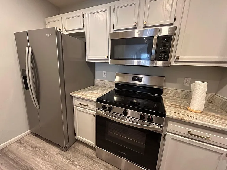 4035 Cornerstone Dr #176 — Photo 8