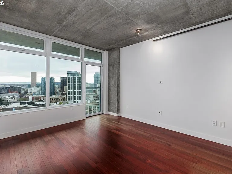 1926 W Burnside St #1511 — Photo 16