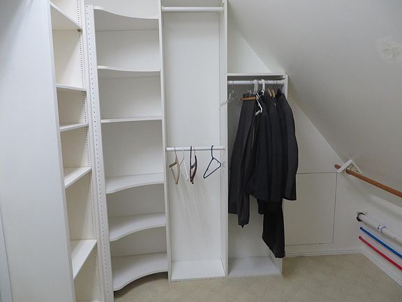 Huge closet is BR sized