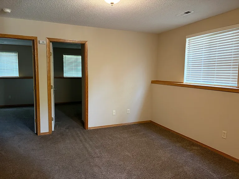 220 Wiley St — Photo 6