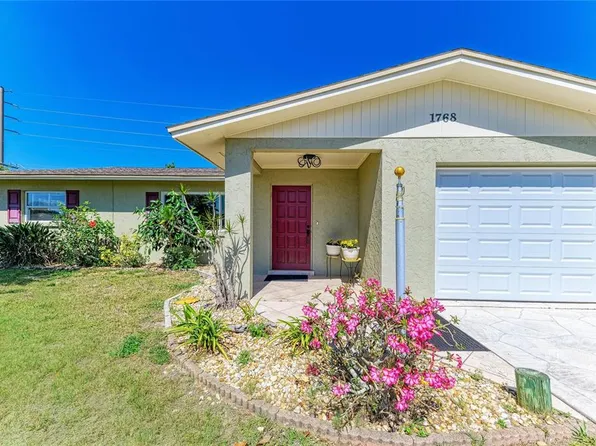 1768 Banyan Dr, Venice, FL 34293
