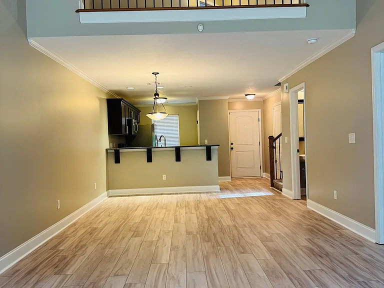 1426 Serenity Creek Dr #MAIN — Photo 2